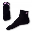 Čarape Styx fit crne boje s ružičastim slovima (H234)