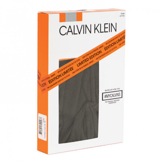 Muške bokserice Calvin Klein tamnozelene (NB2124A-FDX)