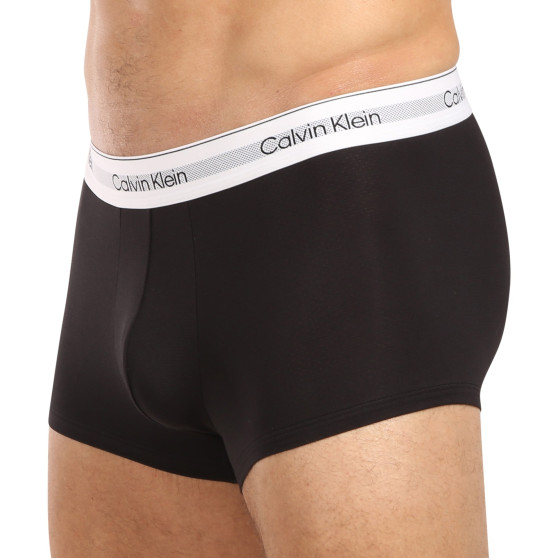 3PACK muške bokserice Calvin Klein crno (NB3956A-UB1)